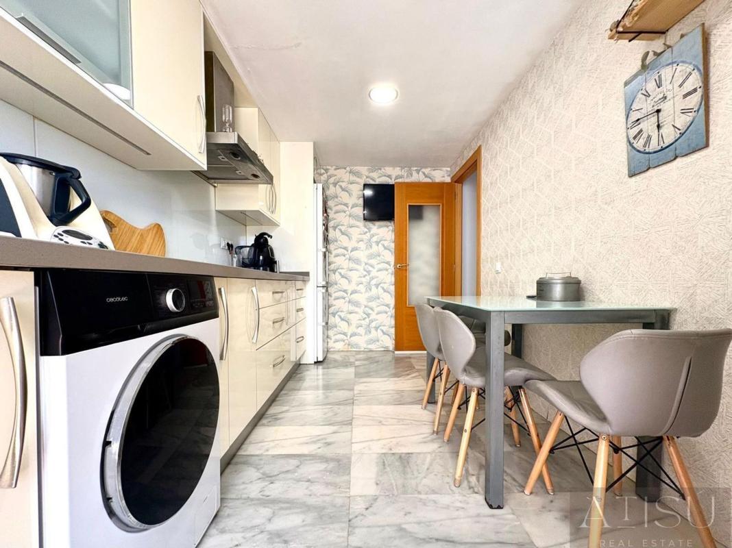 Недвижимость на продажу и в аренду в Испании photo 4