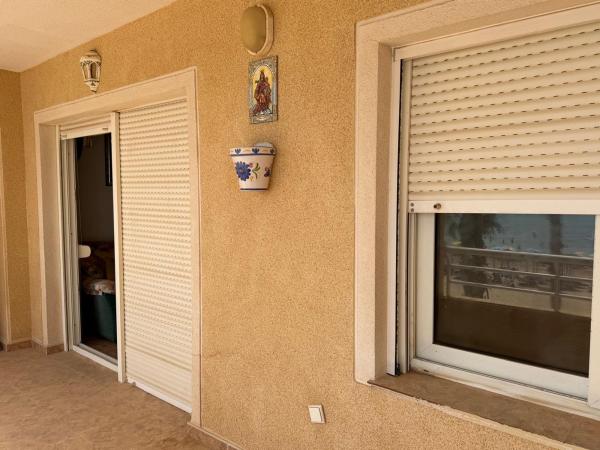 Venta de piso en Piso en Calle Mayor, Gaspar Perrelló, Torrevieja, Torrevieja
 photo 1