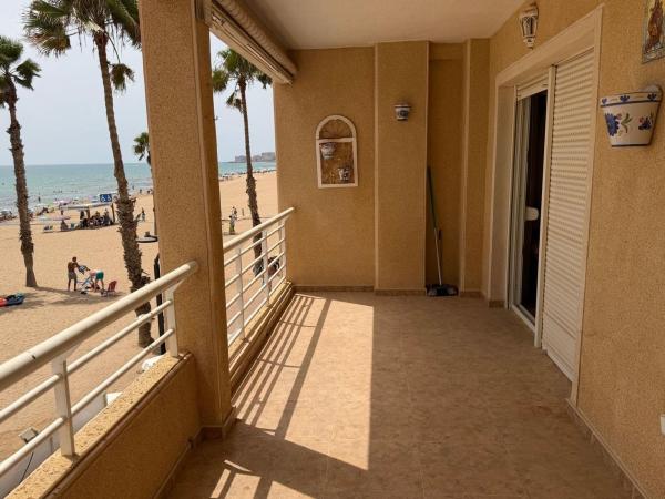 Venta de piso en Piso en Calle Mayor, Gaspar Perrelló, Torrevieja, Torrevieja
 photo 3