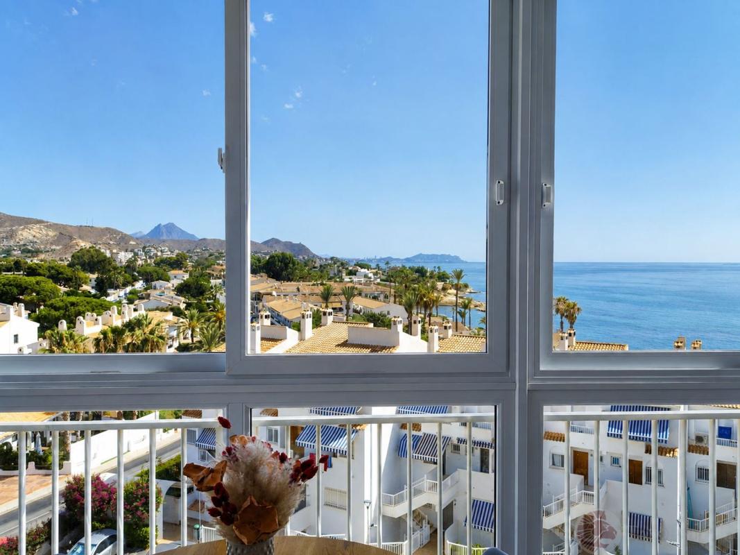 Venta de piso en Piso en Avenida de la Almadraba, Pueblo Español - Coveta Fumá, El Campello, El Campello
photo 1