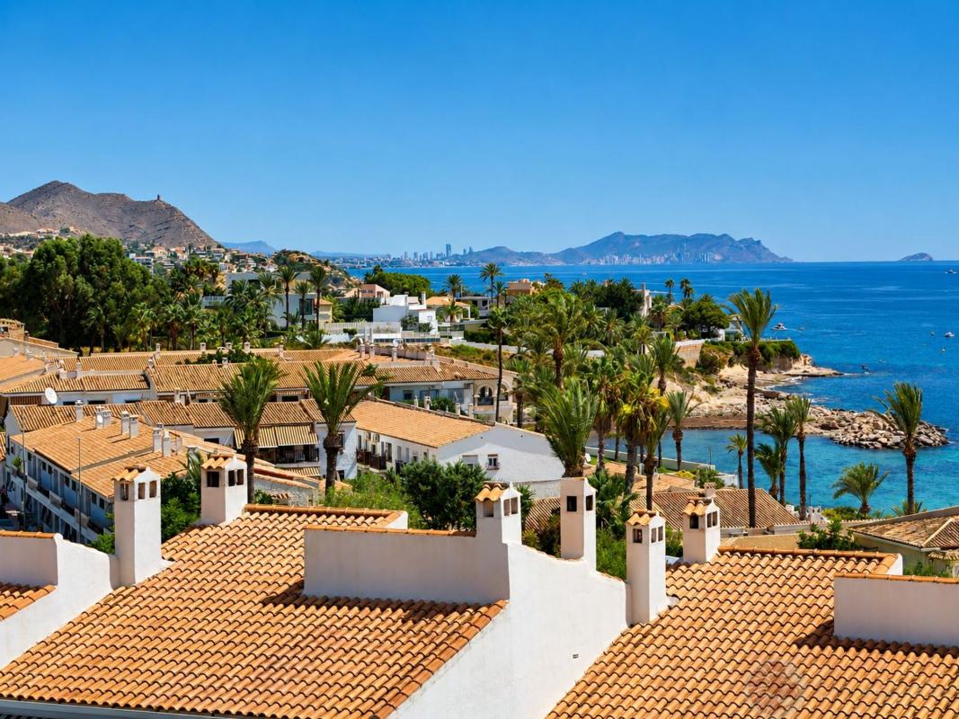 Venta de piso en Piso en Avenida de la Almadraba, Pueblo Español - Coveta Fumá, El Campello, El Campello
photo 2