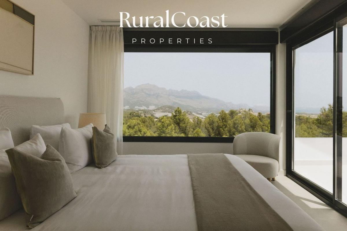 Properties for sale and rent in Spain photo 4