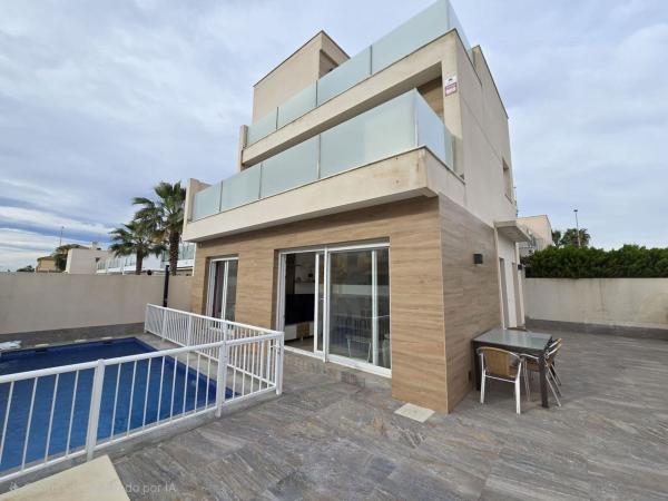 Casa o chalet independiente en Zona Pueblo, Pilar de la Horadada photo 1