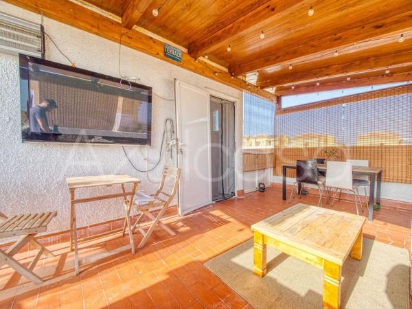 Chalet adosado en Avenida de Polonia, Monte y Mar, Gran Alacant thumbnail 2