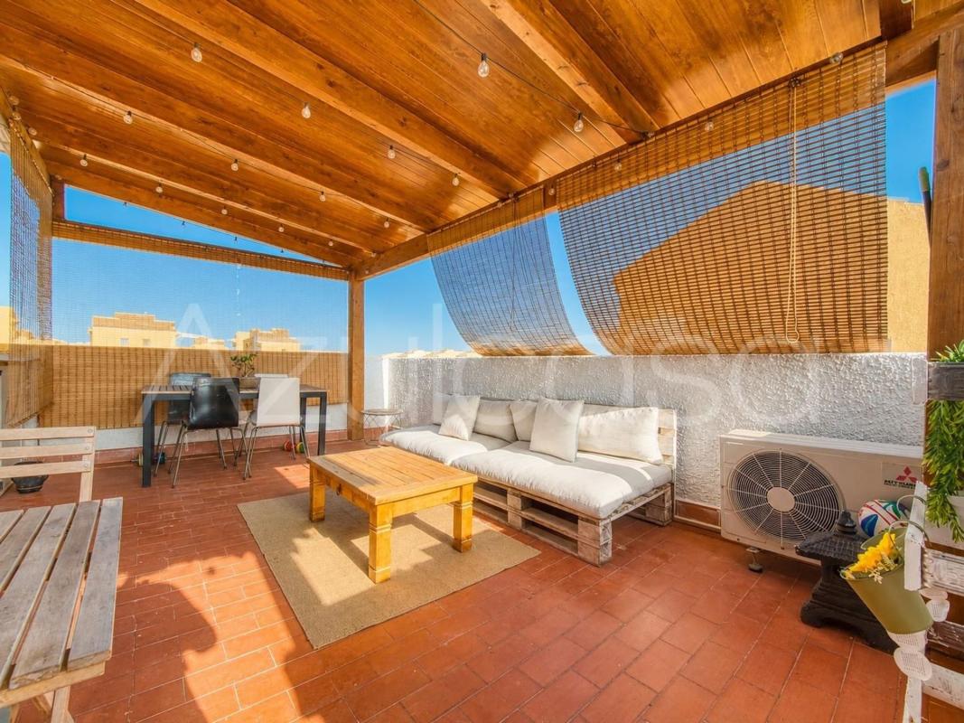 Продажа таунхауса в Chalet adosado en Avenida de Polonia, Monte y Mar, Gran Alacant , Гран-Алакант photo 4