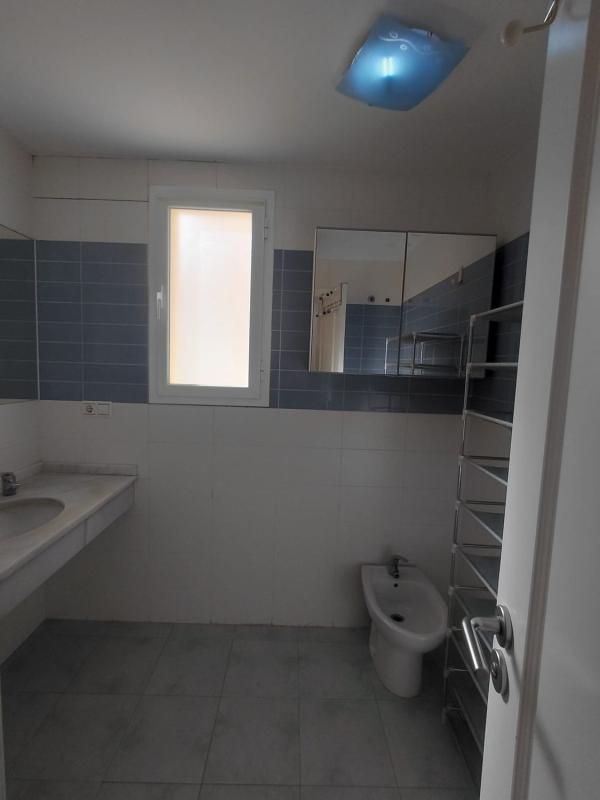 Продажа квартиры на Piso en Calle Presidente Adolfo Suárez, 40, Pueblo Poniente, Benidorm, Бенидорм
photo 3