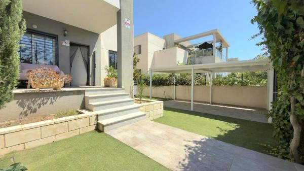 Chalet adosado en Aguas Nuevas, Torrevieja thumbnail 2