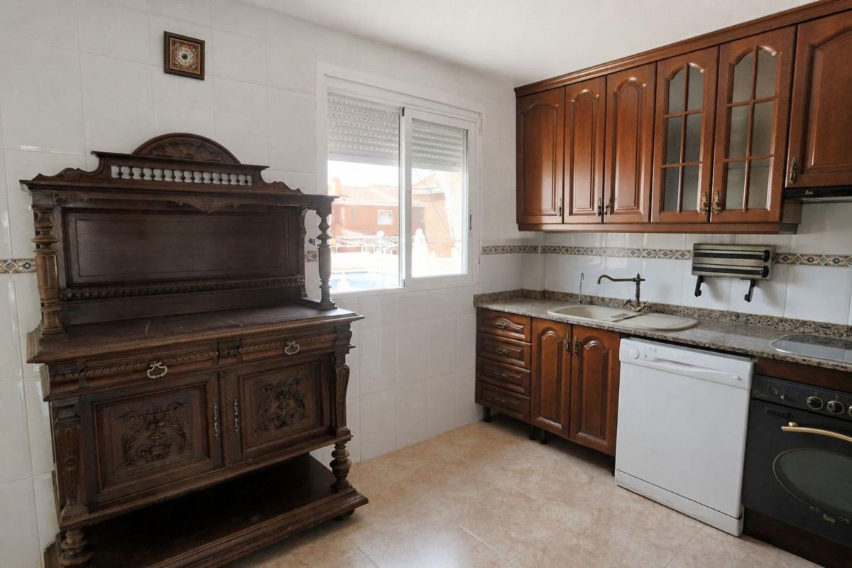 Venta de chalet adosado en Chalet adosado en Centro, Santa Pola , Santa Pola photo 4