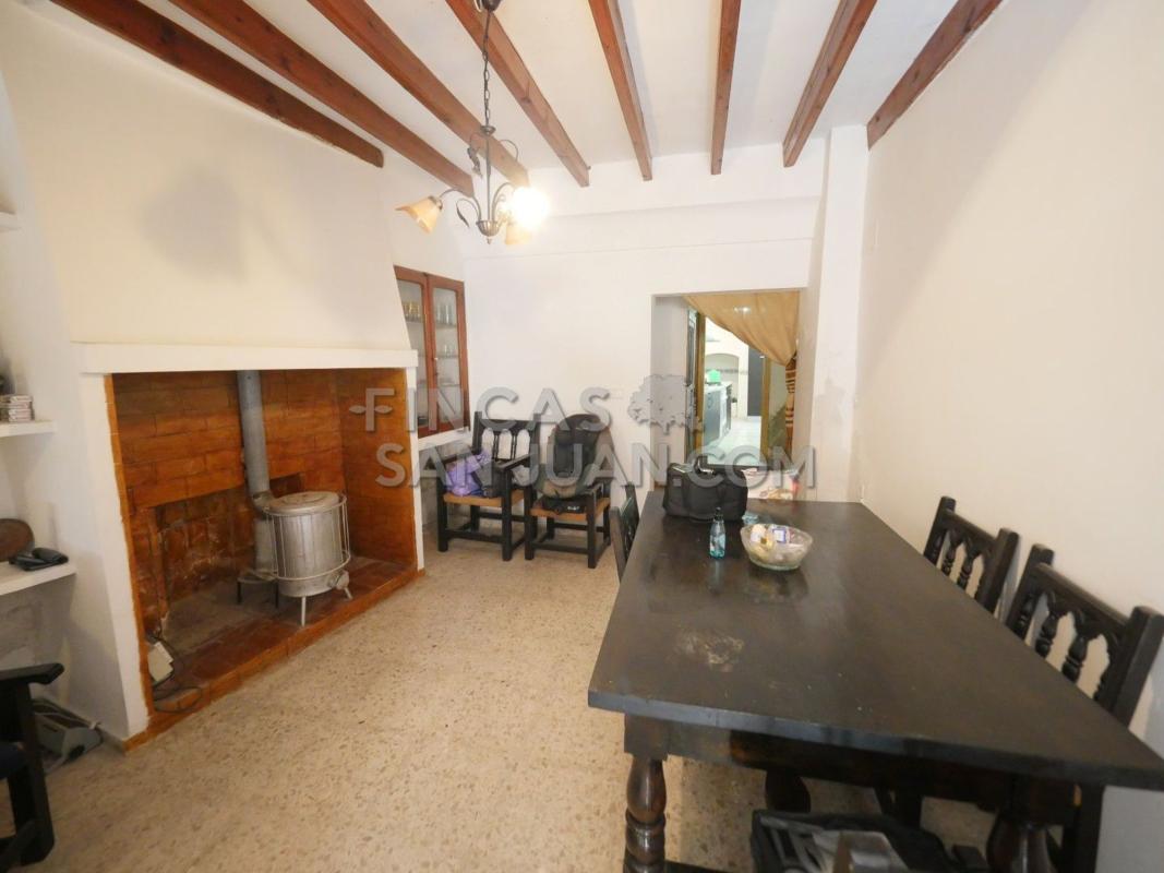 Properties for sale and rent in Spain photo 1
