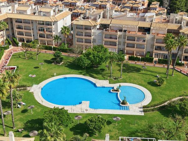 Sprzedaż mieszkania w Piso en Calle Pavo Real, 27, Playa Flamenca, Orihuela, Orihuela
photo 1
