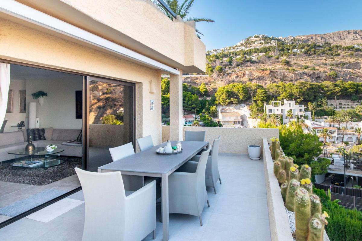Sale of apartment in Piso en Zona de Mascarat, Altea, Altea
photo 1