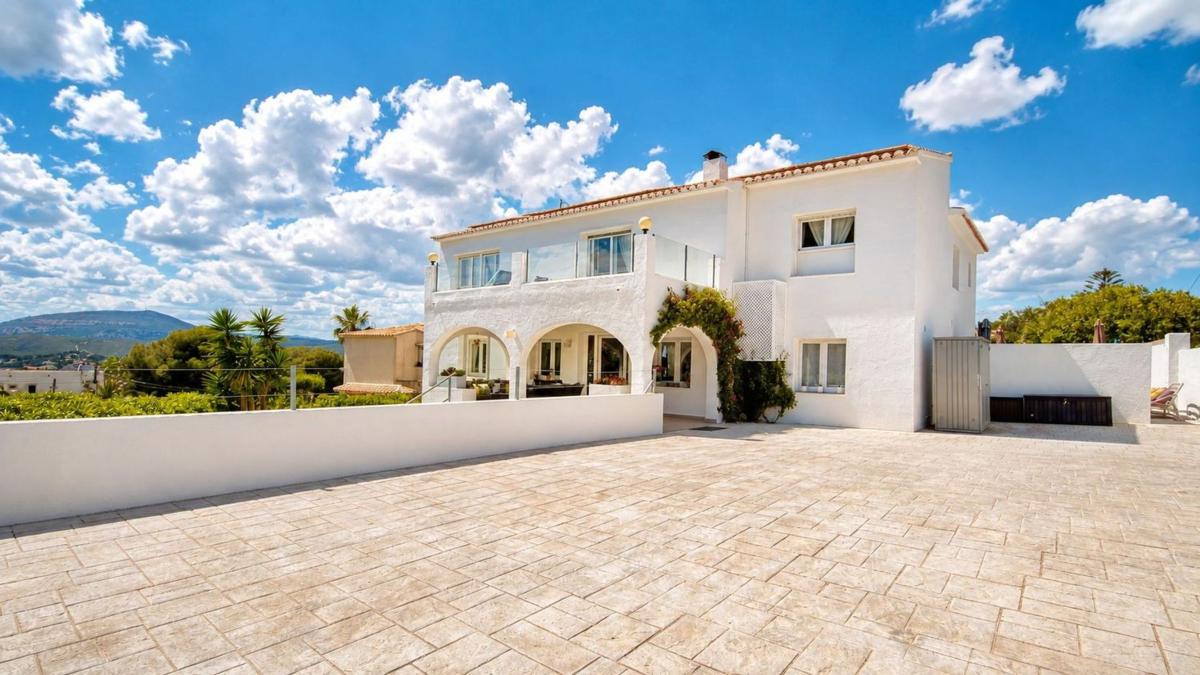 Propiedades en venta y alquiler en España photo 3