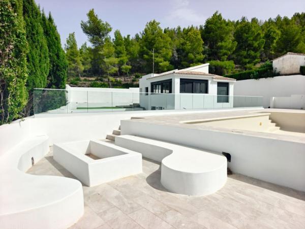 Independent chalet for sale in Casa o chalet en El Montgó, Denia, Denia
 photo 1