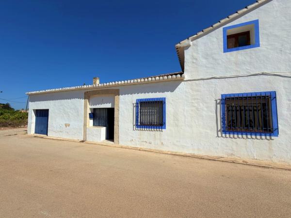 Chalet independiente en venta en Casa o chalet en Partida Torrecarrals, La Xara - La Sella - Jesús Pobre, Denia, Denia
photo 1