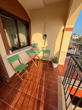 Duplex en venta en Dúplex en Calle Irene Villa Gonzalez, 1, Parque Acuático - Sector 25, Torrevieja, Torrevieja thumbnail 2