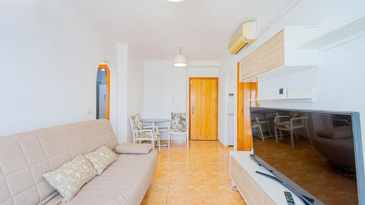Sale of apartment in Piso en Calle Villa Madrid, Puerto Deportivo, Torrevieja, Torrevieja
photo 5
