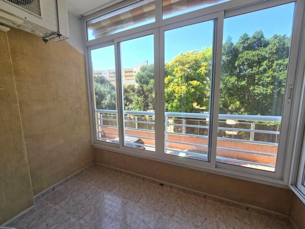 Sale of apartment in Piso en Avenida Diego Ramírez Pastor, 188, Avenida Habaneras - Curva de Palangre, Torrevieja, Torrevieja
photo 3