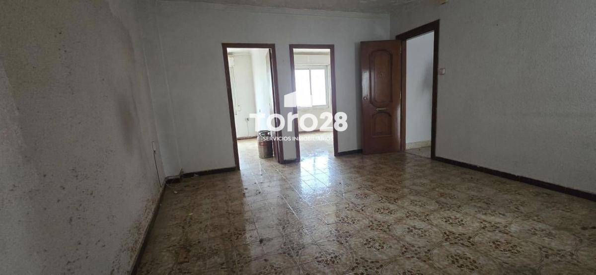 Sprzedaż mieszkania w Piso en Calle Calvari, Petrer, Petrer
photo 2