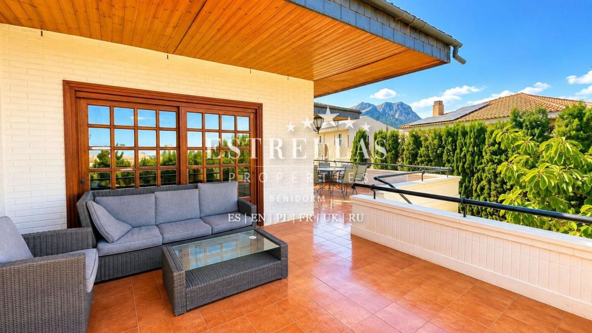 Properties for sale and rent in Spain photo 3