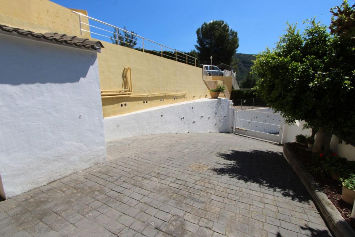Venta de chalet independiente en Casa o chalet en Orba, Orba
photo 3
