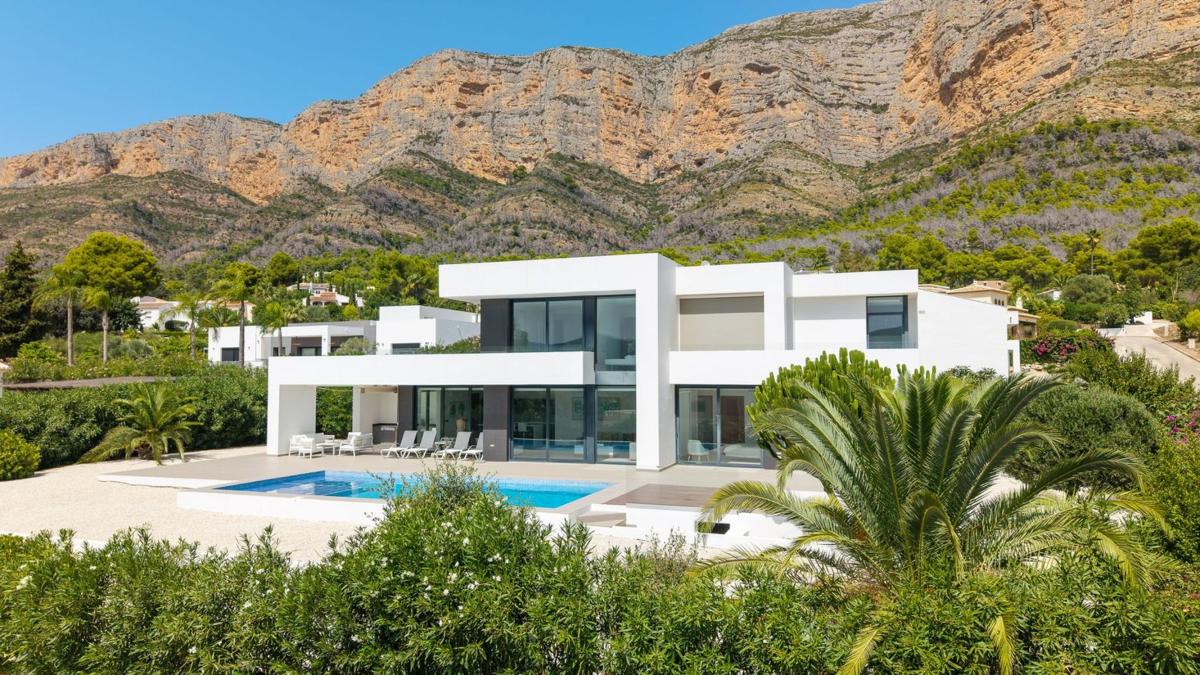 Propiedades en venta y alquiler en España photo 5