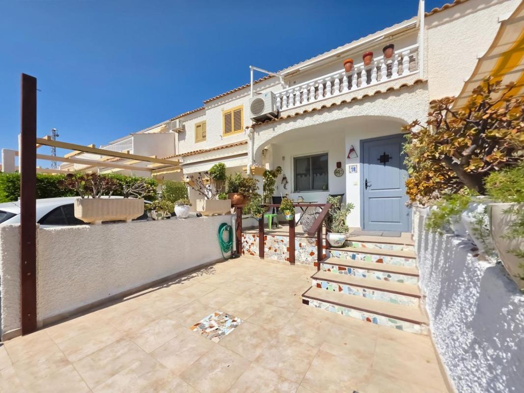 Properties for sale and rent in Spain photo 5