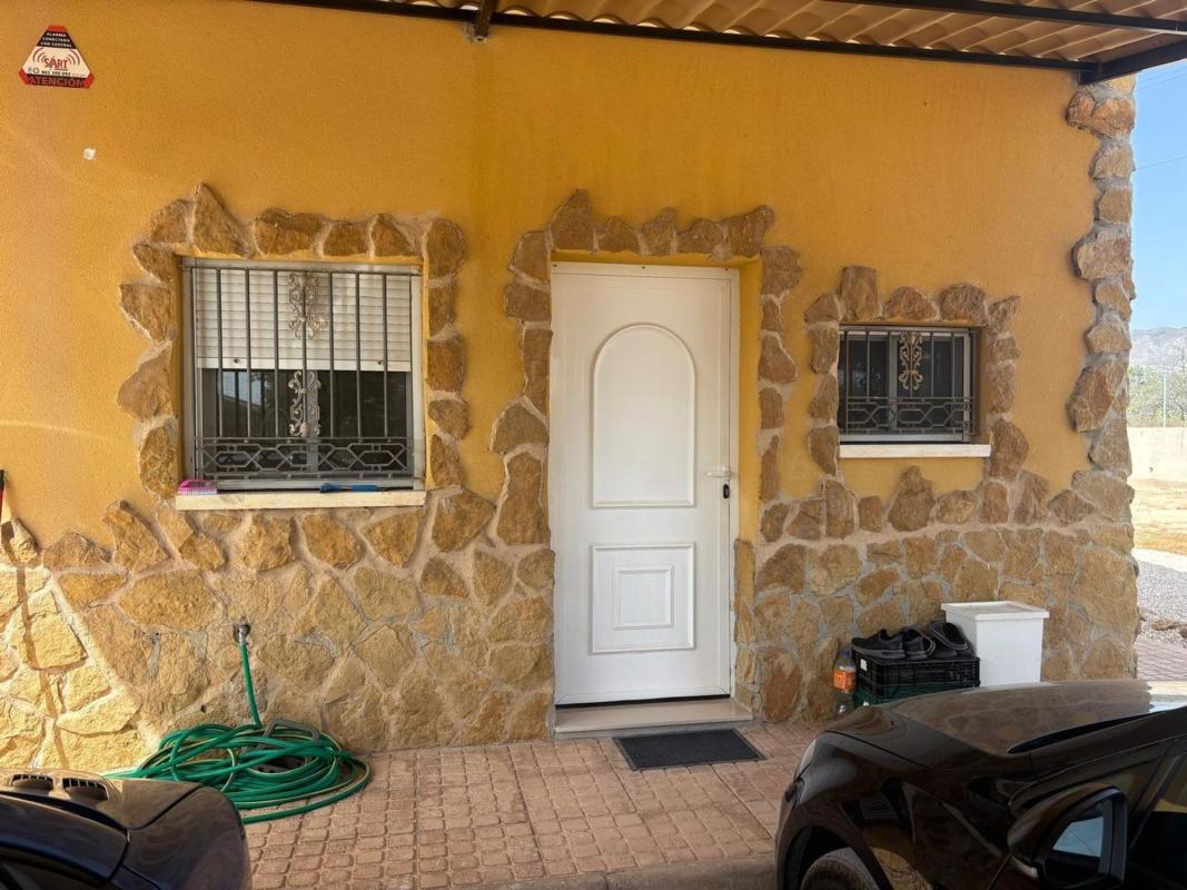 Propiedades en venta y alquiler en España photo 5