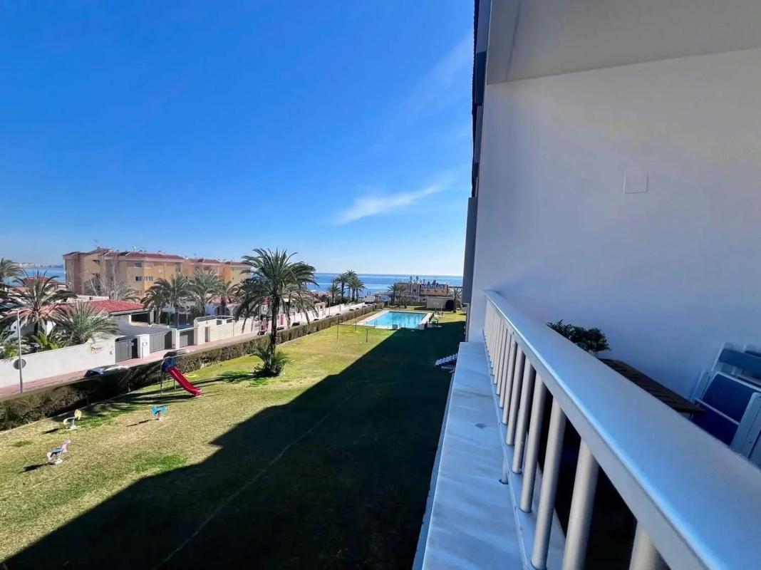 Venta de piso en Piso en Las Olas s/n, Punta Prima, Torrevieja, Torrevieja
photo 4