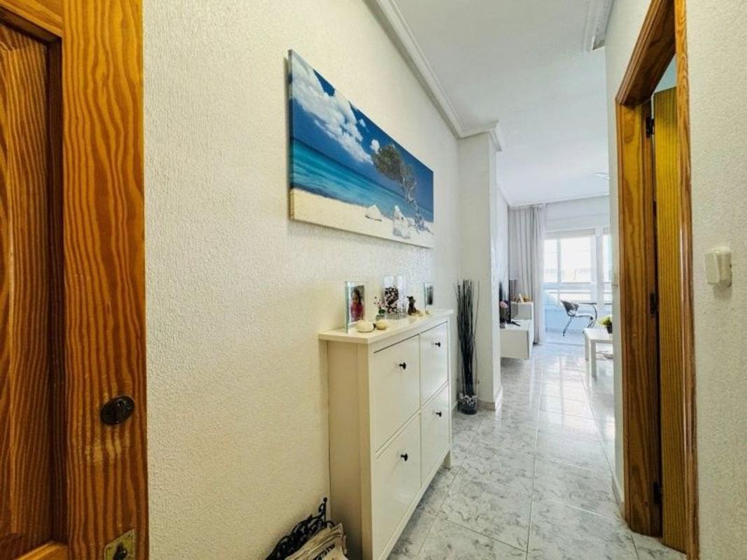 Venta de piso en Piso en Gaspar Perrelló, Torrevieja, Torrevieja
 photo 4