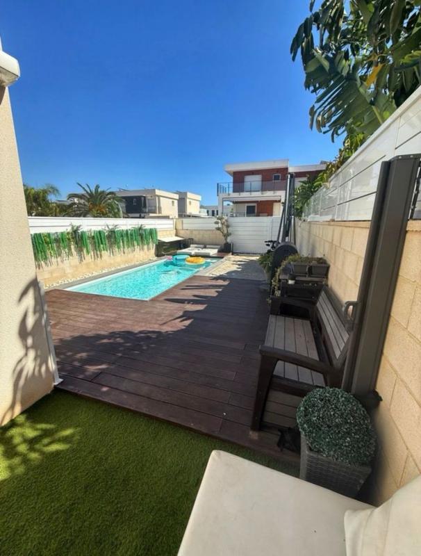 Properties for sale and rent in Spain photo 4