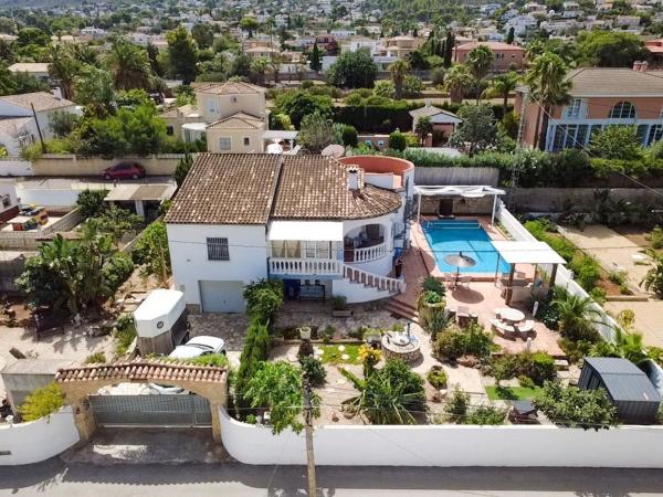 Independent chalet for sale in Casa o chalet en El Montgó, Denia, Denia
 photo 2