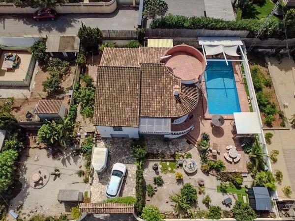 Independent chalet for sale in Casa o chalet en El Montgó, Denia, Denia
 photo 3