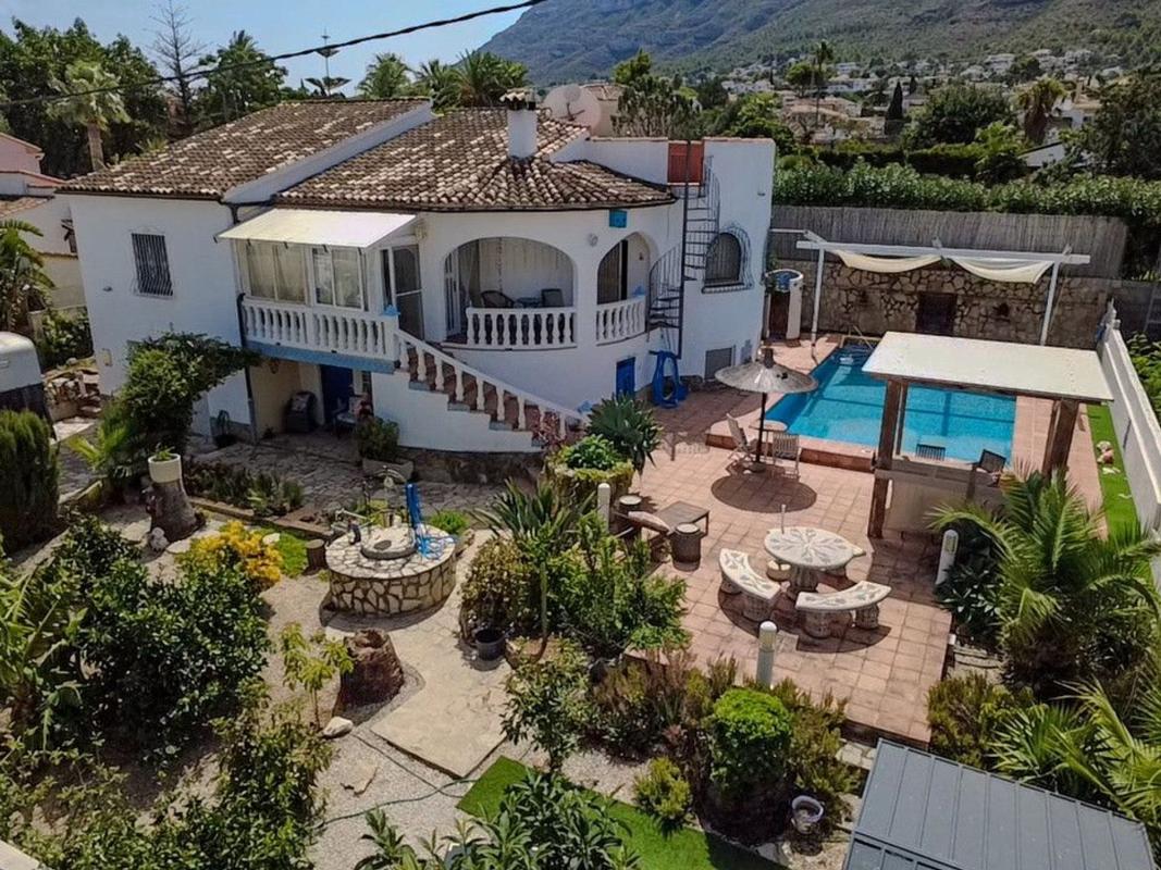 Sale of independent chalet in Casa o chalet en El Montgó, Denia, Denia
photo 5