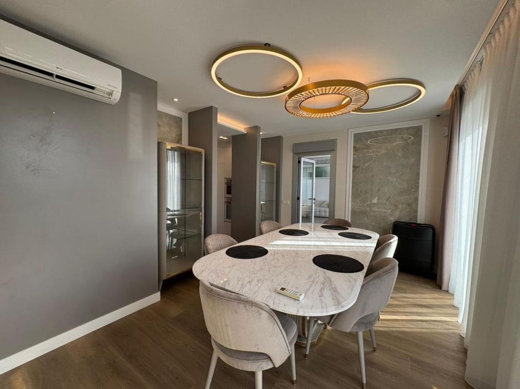 Properties for sale and rent in Spain photo 3