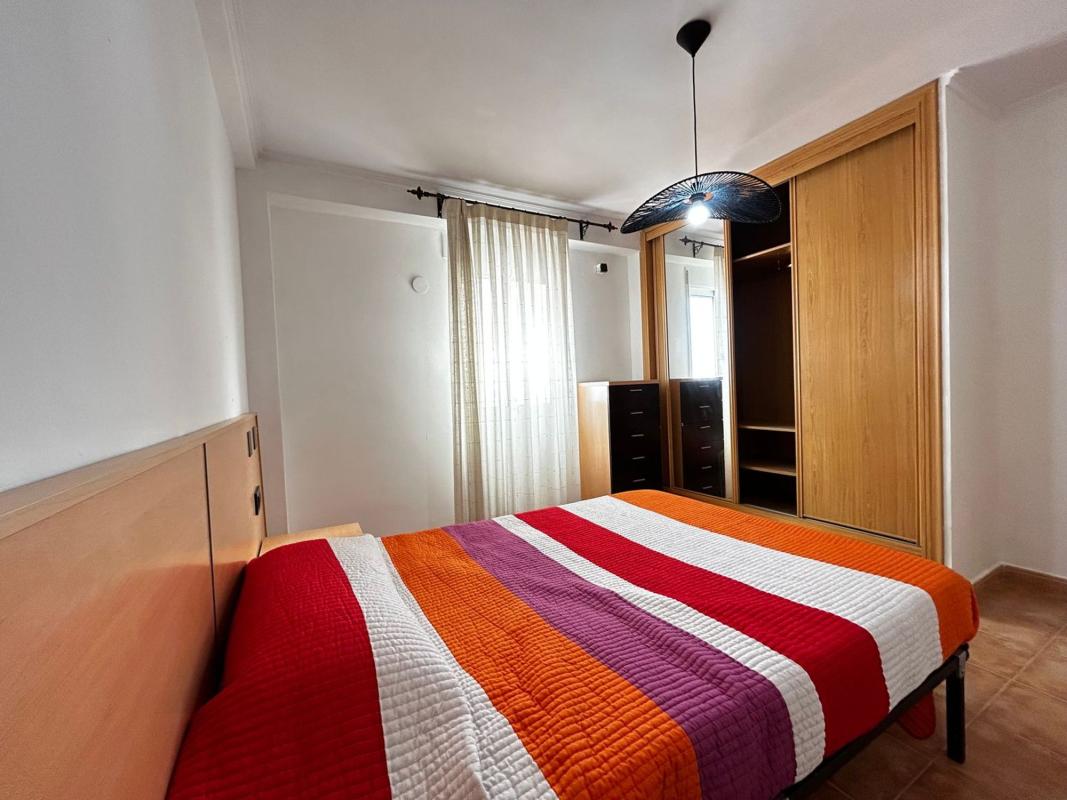 Venta de piso en Piso en Plaza del Sol, Carolinas Altas, Alicante / Alacant, Alicante / Alacant
photo 4