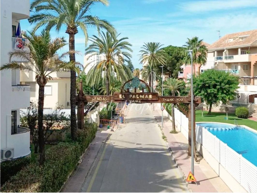 Продажа таунхауса в  Chalet adosado en El Palmar-Los Molinos, Denia , Дения photo 4
