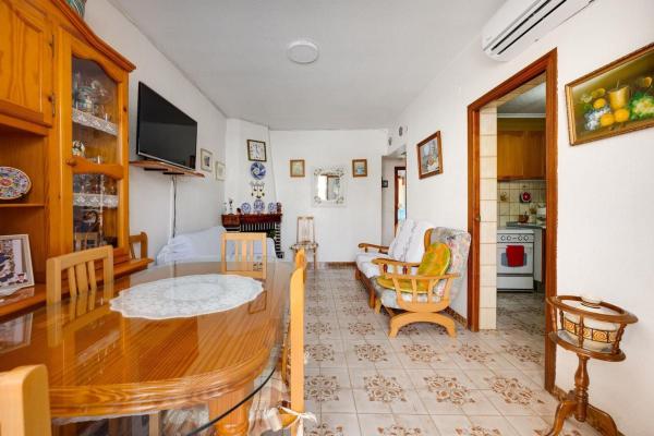 Chalet adosado en El Acequión, Torrevieja thumbnail 2