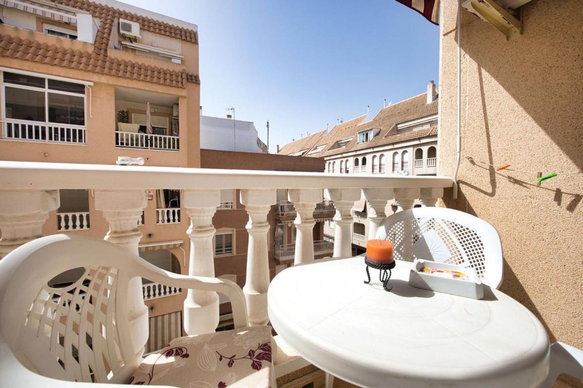 Продажа квартиры на Piso en Calle Beniajan, El Acequión, Torrevieja, Торревьеха
photo 1
