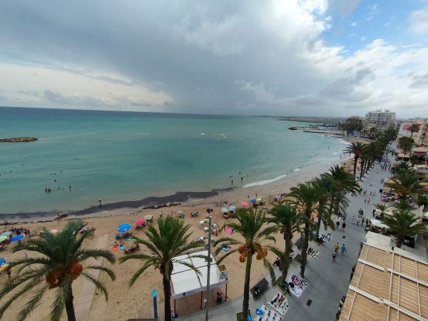 Piso en venta en Piso en Nuestra Sra De Monserrate, Playa del Cura, Torrevieja, Torrevieja photo 1