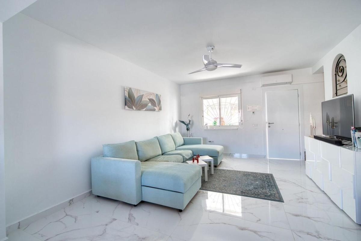 Sale of independent chalet in Casa o chalet en Benijofar, Benijofar
photo 5