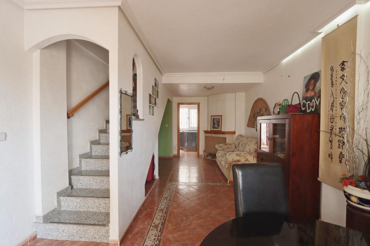 Venta de chalet adosado en Chalet pareado en Playa Flamenca, Orihuela , Orihuela photo 5