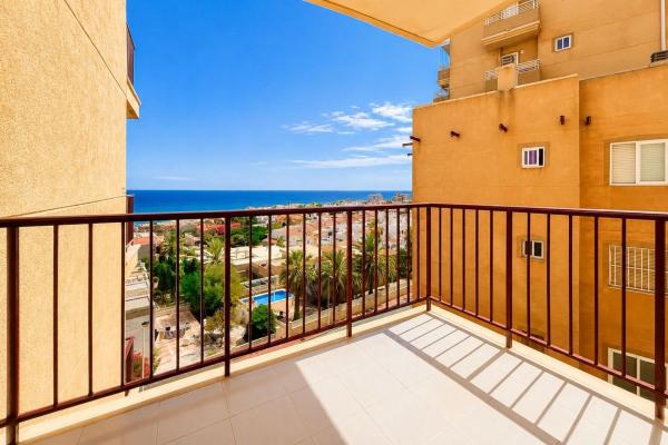 Venta de piso en Piso en Cabo Cervera, Torrevieja, Torrevieja
 photo 4