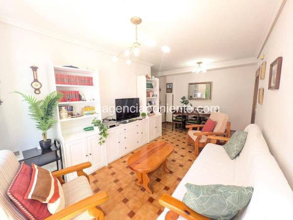 Продажа квартиры на Piso en Calle de Santa Faç, Puerto, Benidorm, Бенидорм
 photo 1