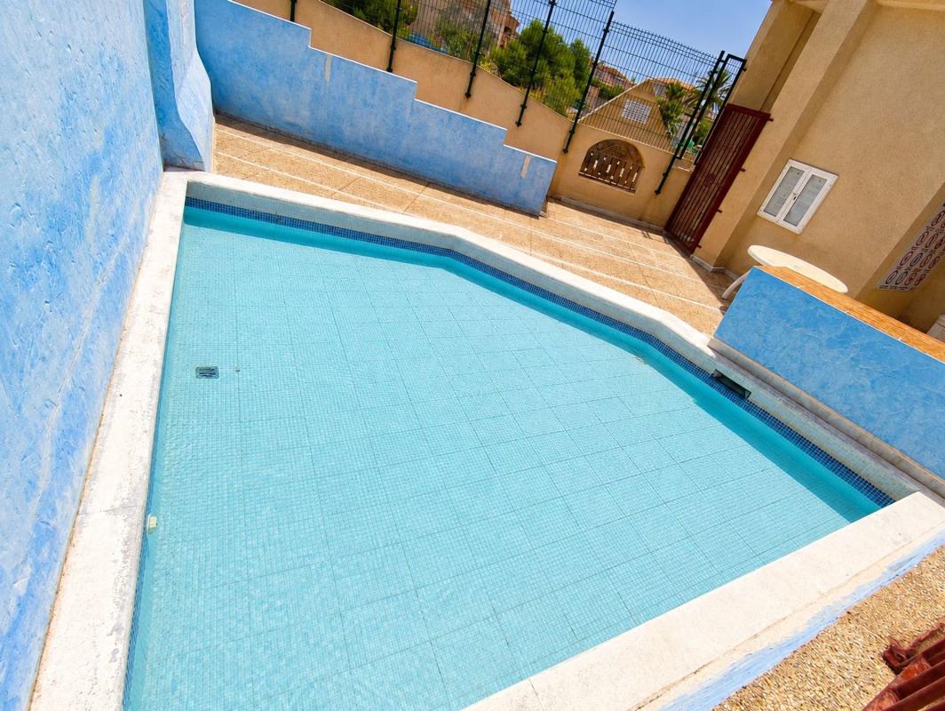 Sale of townhouse in Chalet adosado en p Flamenca CL 3, Playa Flamenca, Orihuela , Orihuela photo 3