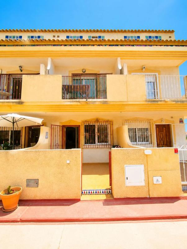 Sale of townhouse in Chalet adosado en p Flamenca CL 3, Playa Flamenca, Orihuela , Orihuela photo 4