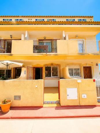 Chalet adosado en p Flamenca CL 3, Playa Flamenca, Orihuela photo 4