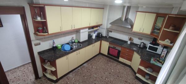 Sprzedaż mieszkania w Piso en Calle Ramón y Cajal, 12, Centro, Santa Pola, Santa Pola
photo 1