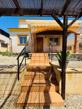 Casa o chalet independiente en Calle Isla Cristina, 6, La Alberca, Polop photo 1