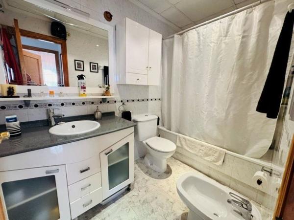 Venta de piso en Piso en Calle Adriano s/n, Gaspar Perrelló, Torrevieja, Torrevieja
 photo 4
