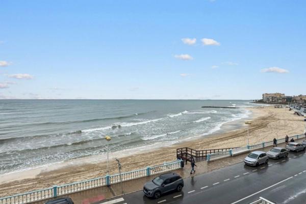 Продажа квартиры на Piso en Playa de los Locos, Torrevieja, Торревьеха
photo 1